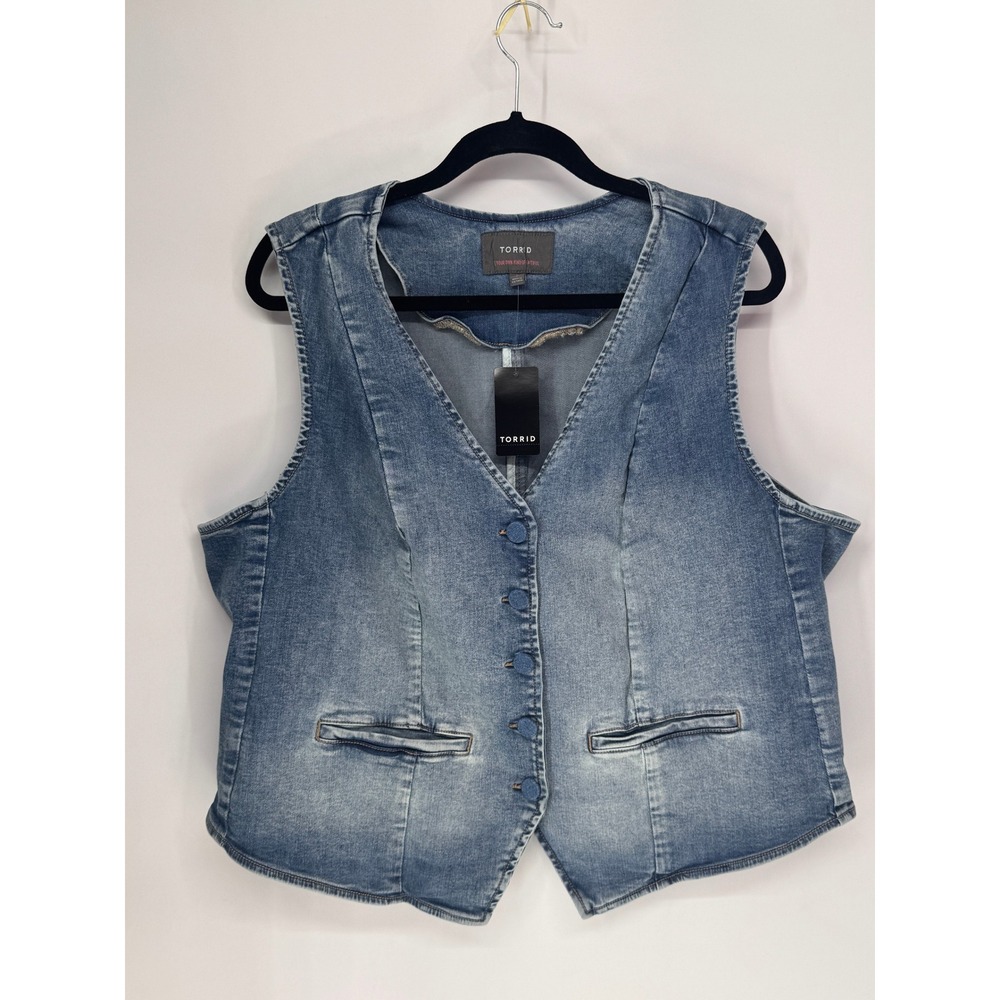 Torrid Denim Vest Womens 2X Blue NWT Super Soft Midheaven Stretch Button Front